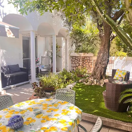 Apartment La Perla